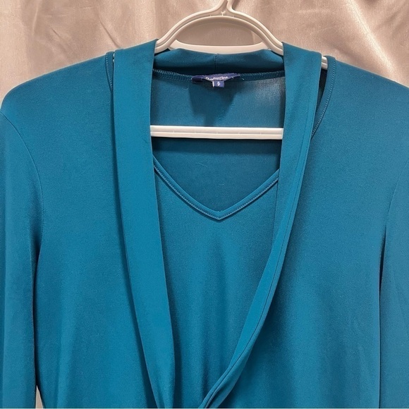 Teal front tie top size small - Picture 4 of 8